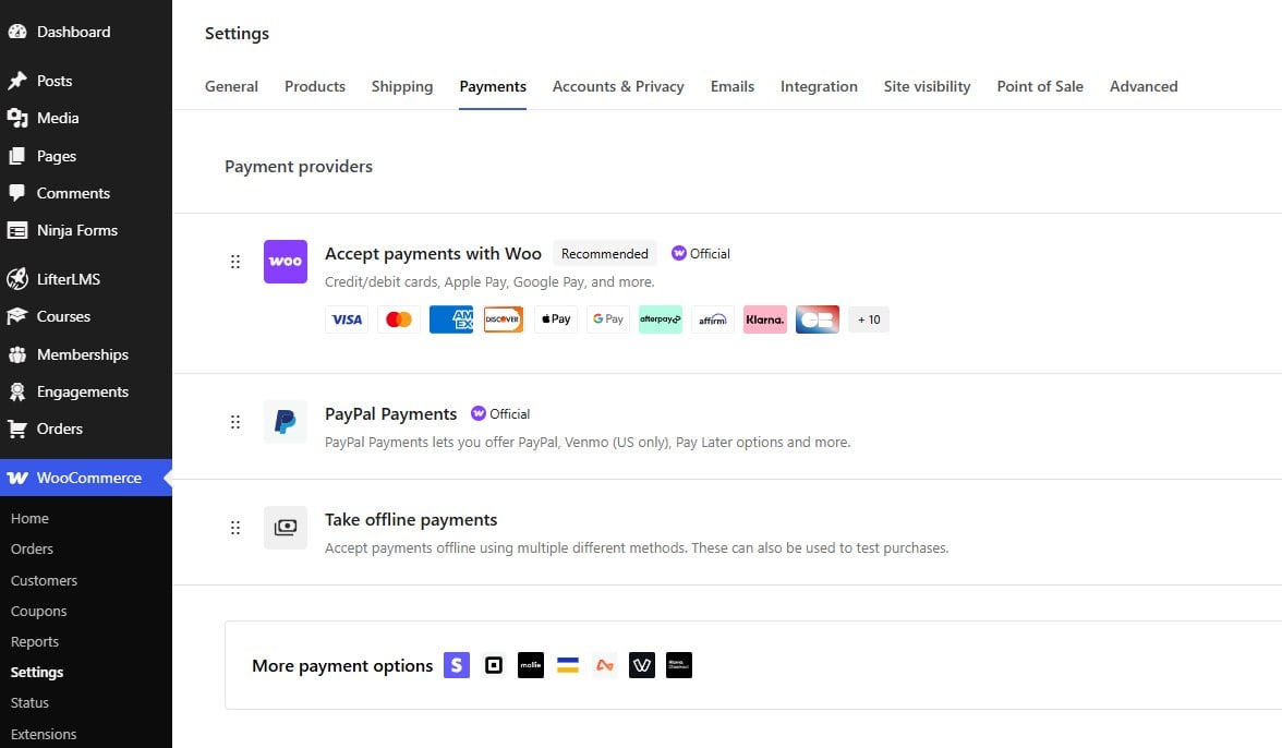 WooCommerce payment settings on a LifterLMS site, taking payment for online courses